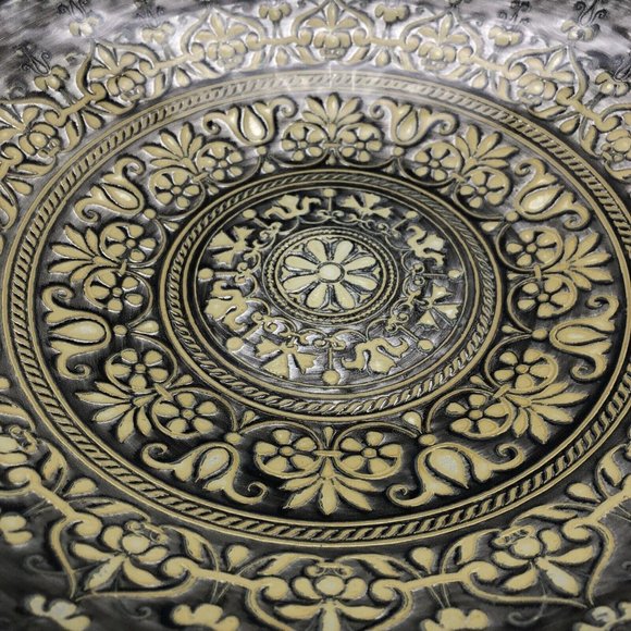 Round shape decorative / fruit bowl plate 13.5” diameter - Picture 3 of 9